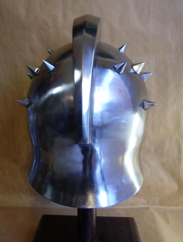 retro_elmo_gladiatore