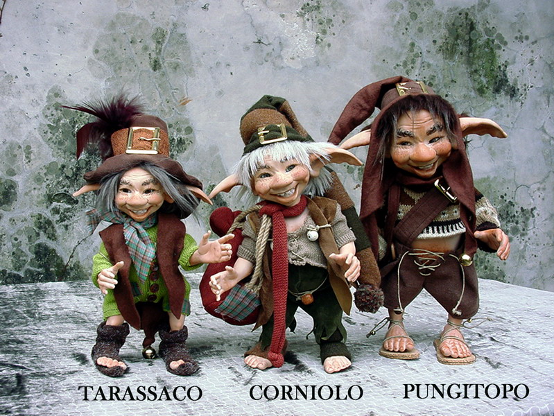 tarassaco_corniolo_pungitopo